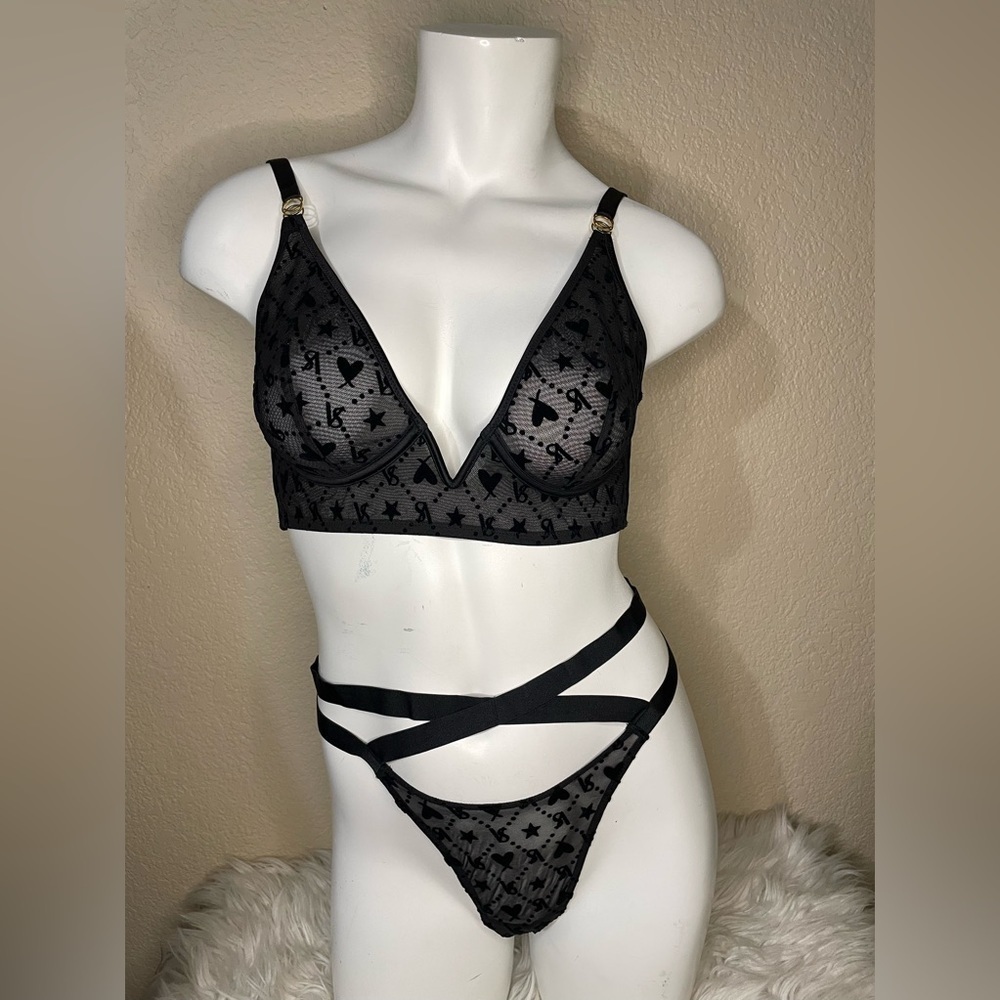 Victoria’s Secret Bra V-Wire Long Line Bralette & Panty Set VS Signature 🆕 - Picture 14 of 16